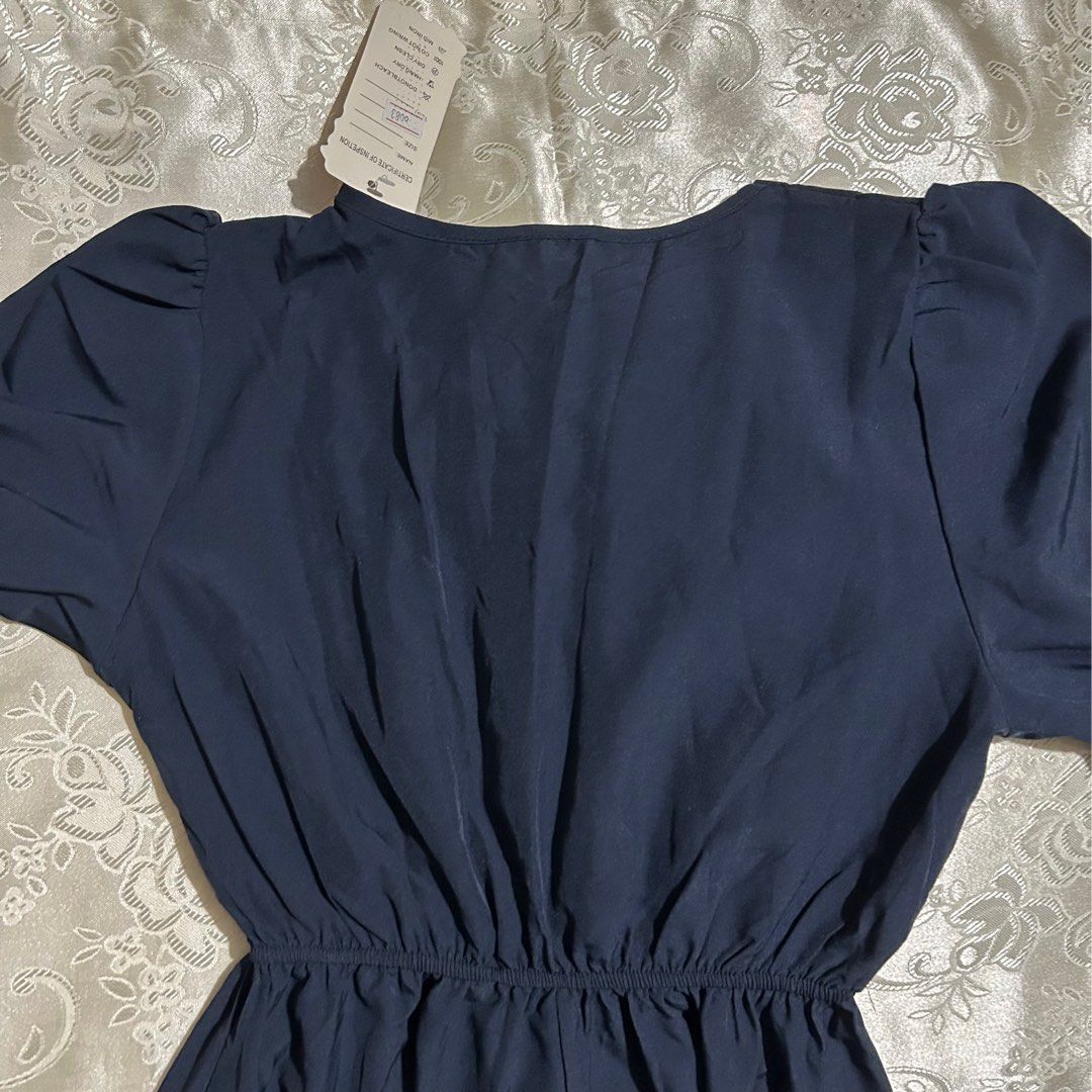 Navy Blue Square Neck Dress (Category: Dresses) located in Manila. Submitted by hvscloset (Listing ID 1464878221, Image 2). Description: .