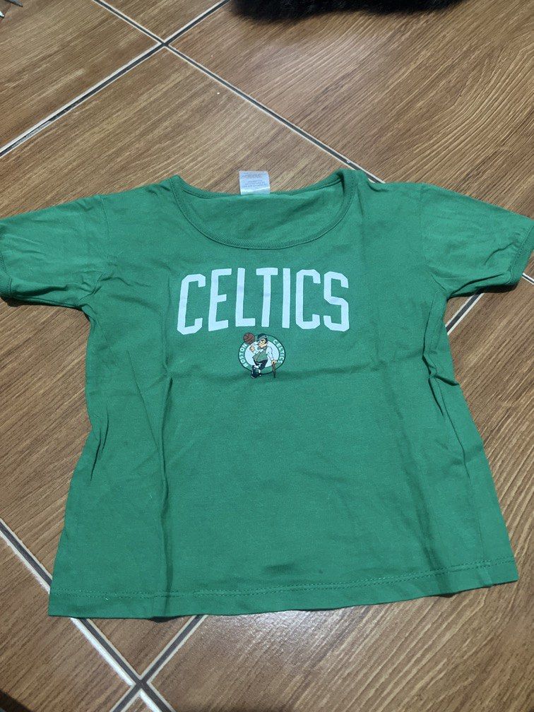 NBA Celtics baby shirt (Category: Babies & Kids Fashion) located in Rizal. Submitted by 411tatedgirl (Listing ID 1464869282, Image 1). Description: Issue on the pic (may inting tastas na tahi lng sa laylayan pero everything is good For 1-2 years old.