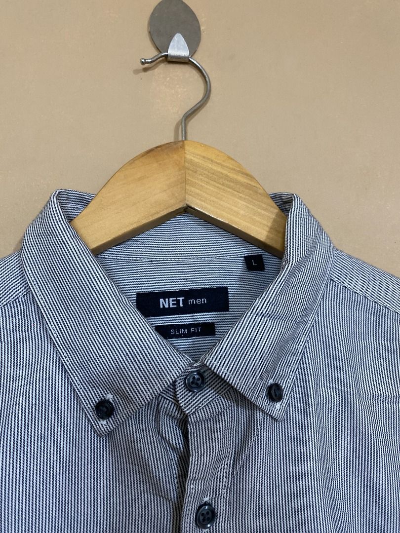 Net Men Pinstripes Button Down Polo (Category: Tshirts & Polo Shirts ) located in Cadiz. Submitted by thespotcdz (Listing ID 1464788916, Image 2). Description: Large 21 x 29 Good as new 330 + sf.