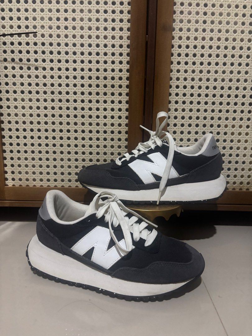 New Balance 237 The Intelligent Choice (Category: Babies & Kids Fashion) located in Angeles City. Submitted by codanilim_1105 (Listing ID 1464864931, Image 1). Description: Used twice. RFS: Decluttering; size is too small Size: US 5 W/US 3.5 M/UK 3.