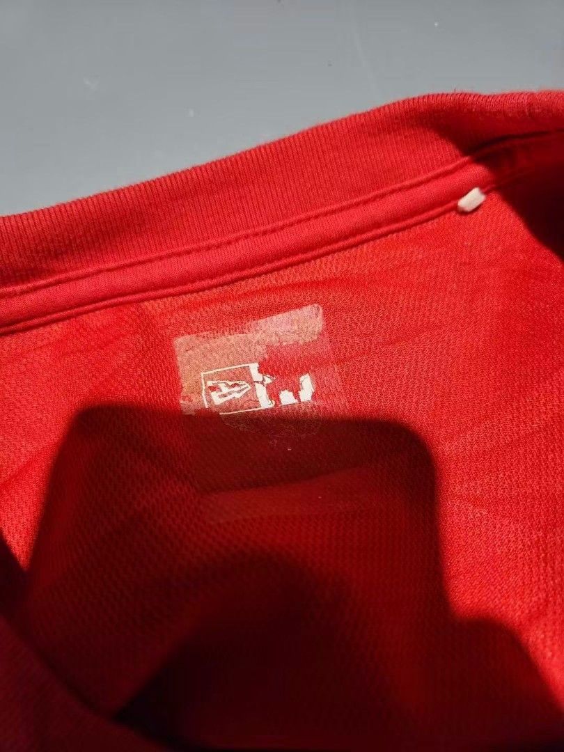 new era (Category: Activewear) located in General Santos City (Dadiangas). Submitted by alzacksimo35414 (Listing ID 1464900599, Image 2). Description: 680 +sf PHOTO MAY VARY DUE TO LIGHTING 🥰 Brand: NEW ERA ✅️actual dimention 23.5 × 29 ✅️as new condition ✅️10 colorate ✅no issue DISCLAIMER: Please note that I ZACK SIMON is not affiliated with or endorsed by any brand. Any brand names or trademarks mentioned are the properties of their respective 