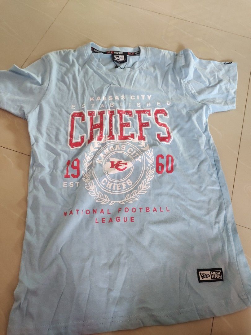 New Era Mens shirt (Category: Tshirts & Polo Shirts ) located in Aliaga. Submitted by kmapparel (Listing ID 1464779095, Image 1). Description: .