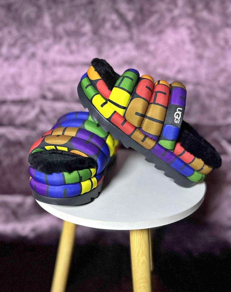 New Limited Edition UGG Maxi Pride Slides (Category: Slippers and slides) located in Pasig City. Submitted by apparelism.mnl (Listing ID 1464894048, Image 2). Description: New Limited Edition UGG Maxi Pride Slides Womens 6 Retails for 7,540 in Peso No Box 100% Original from US Lalamove/LBC Only Gcash/Bank Transfer Location: Cainta Rizal No to Lowball offers.