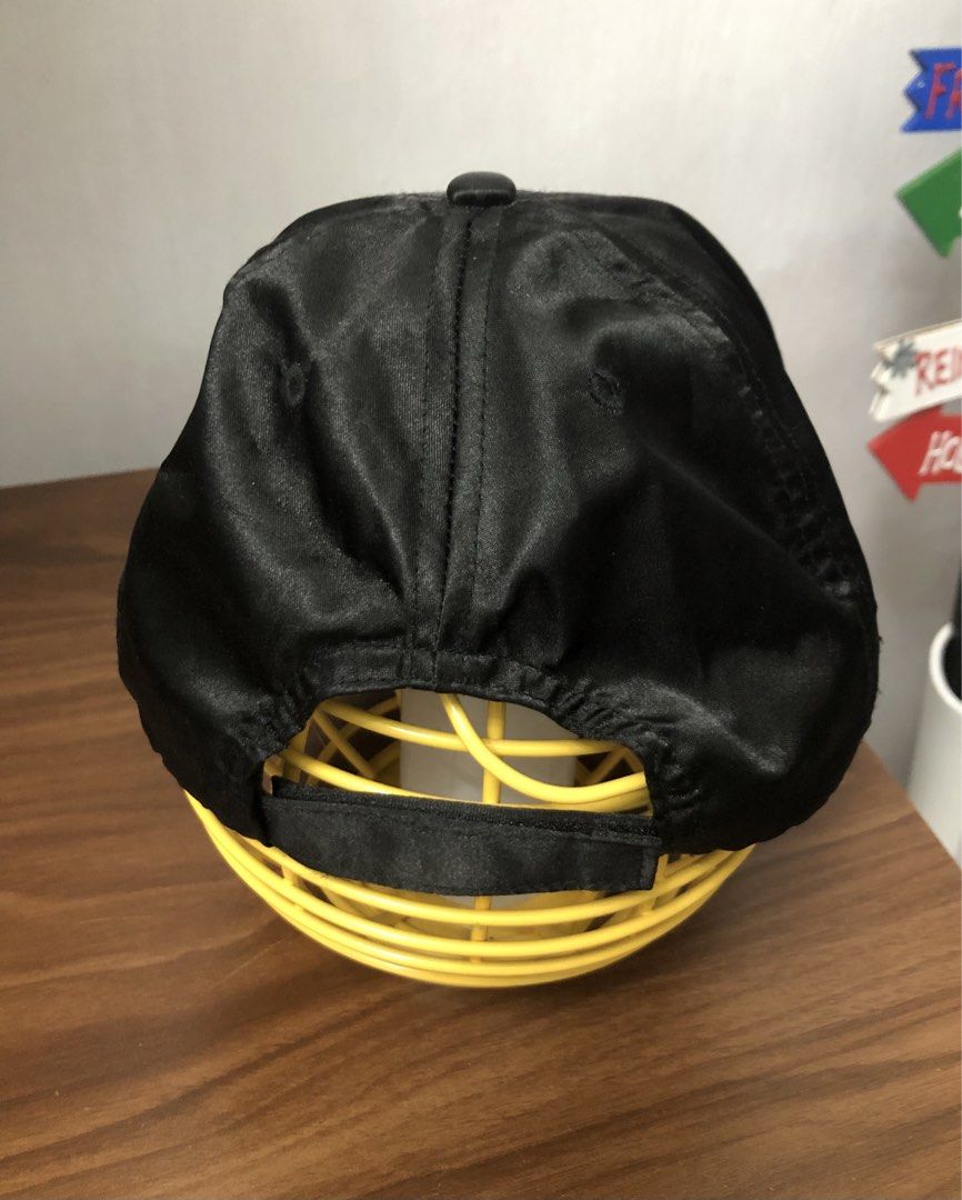 New York Satin Black Cap (Category: Luxury Accessories) located in Cavite. Submitted by surplus_atbp (Listing ID 1464823229, Image 2). Description: .