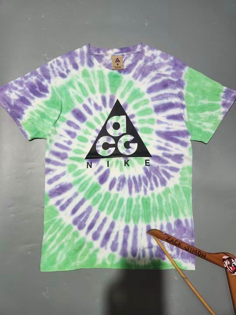 nike acg (Category: Activewear) located in General Santos City (Dadiangas). Submitted by alzacksimo35414 (Listing ID 1464898306, Image 2). Description: 599 +sf PHOTO MAY VARY DUE TO LIGHTING 🥰 Brand: ACG multi color ✅️size M ✅️actual dimention 19 × 28 ✅️exc. condition ✅️9.7 colorate ✅no issue DISCLAIMER: Please note that I ZACK SIMON is not affiliated with or endorsed by any brand. Any brand names or trademarks mentioned are the properties of th