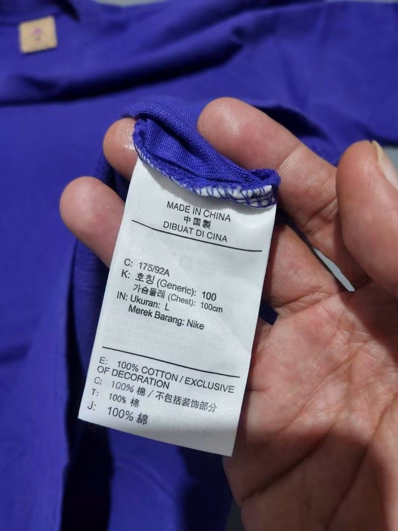 nike acg (Category: Activewear) located in General Santos City (Dadiangas). Submitted by alzacksimo35414 (Listing ID 1464910768, Image 3). Description: PHOTO MAY VARY DUE TO LIGHTING 🥰 Brand: NIKE ACG embroid logo ✅️actual dimention 20.5 × 29 ✅️as new condition ✅️9.8 colorate ✅no issue 750 +sf DISCLAIMER: Please note that I ZACK SIMON is not affiliated with or endorsed by any brand. Any brand names or trademarks mentioned are the properties of t