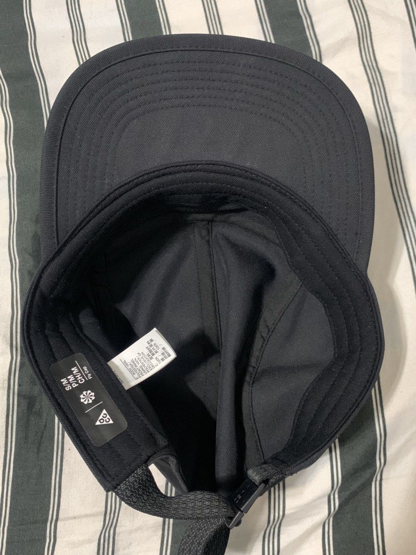 Nike ACG Fly Cap (Category: Caps & Hats) located in Calamba. Submitted by mrmpiece (Listing ID 1464883884, Image 3). Description: Nike ACG Fly Cap Bnew condi | S/M Calamba 🏷️1,800.