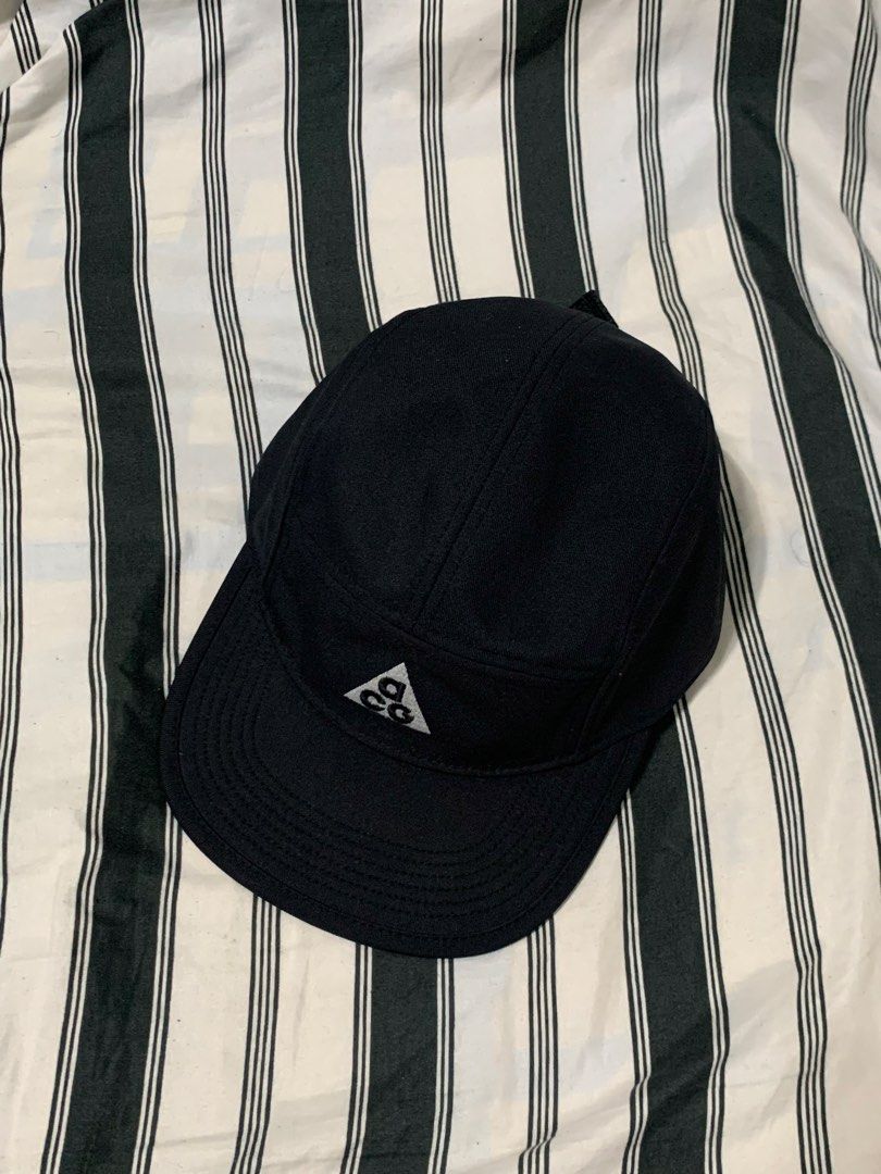 Nike ACG Fly Cap (Category: Caps & Hats) located in Calamba. Submitted by mrmpiece (Listing ID 1464883884, Image 1). Description: Nike ACG Fly Cap Bnew condi | S/M Calamba 🏷️1,800.