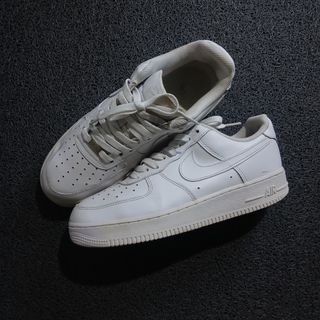 (Category: ) located in . Submitted by sapatos_series (Listing ID 1464927966, Image 1). Description: .