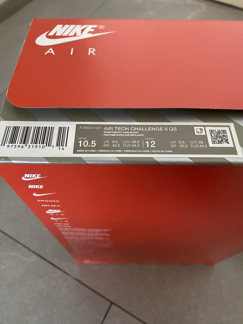Nike Air Tech Challenge II QS (US10.5) （分類：波鞋）位於 Hong Kong。 由 h99693 提交（商品編號 1464840875，圖片 5）。簡介： Nike Air Tech Challenge II QS 經典網球鞋，配色係 Hot Lava。Phantom 白灰黑配螢光紅細節，極具復古感。US10.5 / EUR44.5 碼，連原裝鞋盒同吊牌。MTR 沿線面交。。