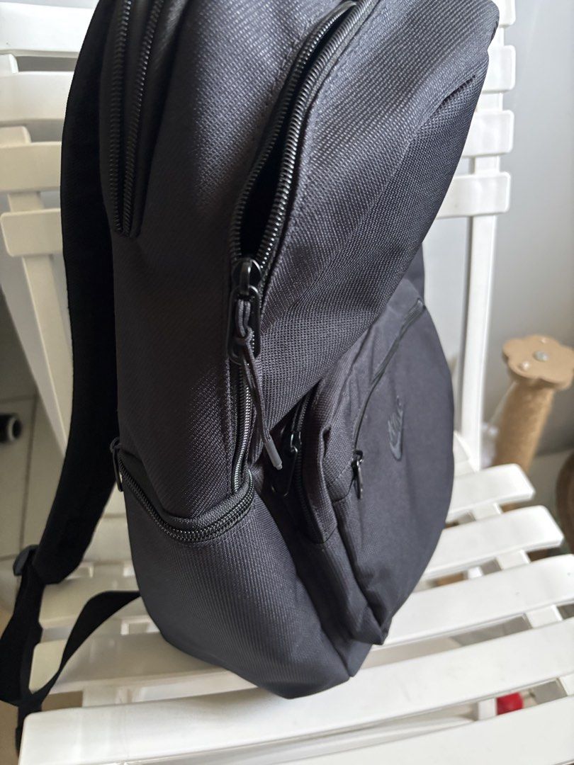 Nike Black Backpack (Category: Backpacks) located in Santa Rosa. Submitted by myrene.grafil (Listing ID 1464796327, Image 3). Description: Bought last Sept 17, 2026 on Nike Official Store Used since Sept 20 until Sept 27 only Very new, no damages or flaws Will come with Sports Central bag Bag size is 20L, can fit a laptop and ipad, books, etc RFS: Bought a smaller bag, this bag is too big for me. Can do meet ups on Cabuyao Bayan, SM Sta Rosa Can 
