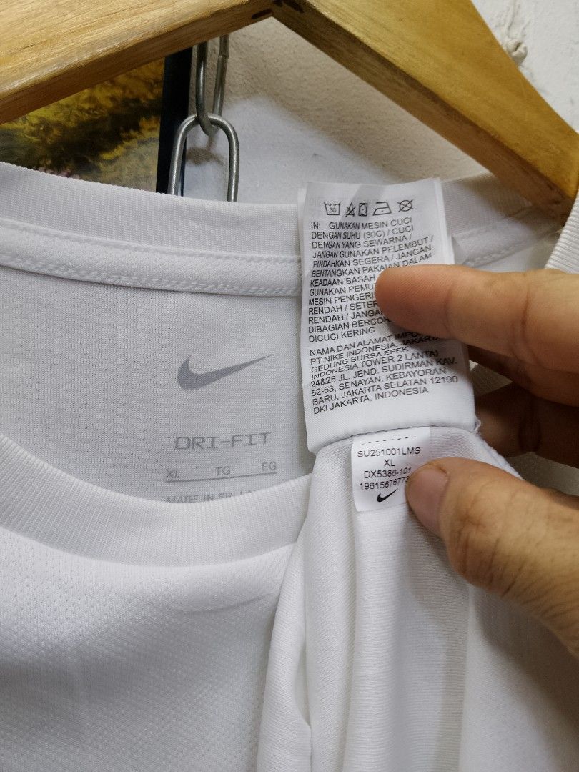 nike dri fit tee (Category: Tshirts & Polo Shirts ) located in Valenzuela. Submitted by joshwrldselection (Listing ID 1464907782, Image 3). Description: small excellent condition need wash only thrift..