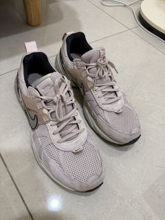 由 modeling77 (刊登 ID 1464862298，圖片 1) 提交，位於 的 (類別：)，說明：。