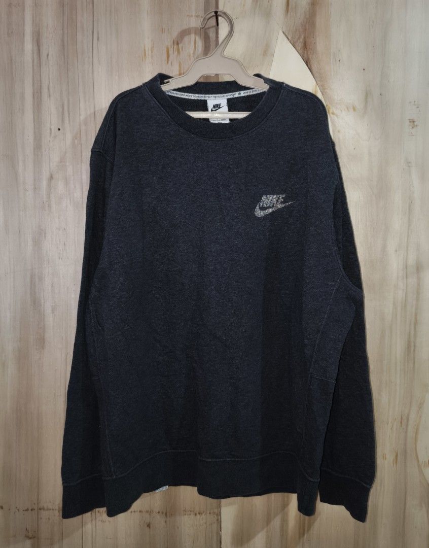 NIKE GRAY WASH (Category: Tshirts & Polo Shirts ) located in Pagadian. Submitted by old_money_hits (Listing ID 1464882468, Image 1). Description: .