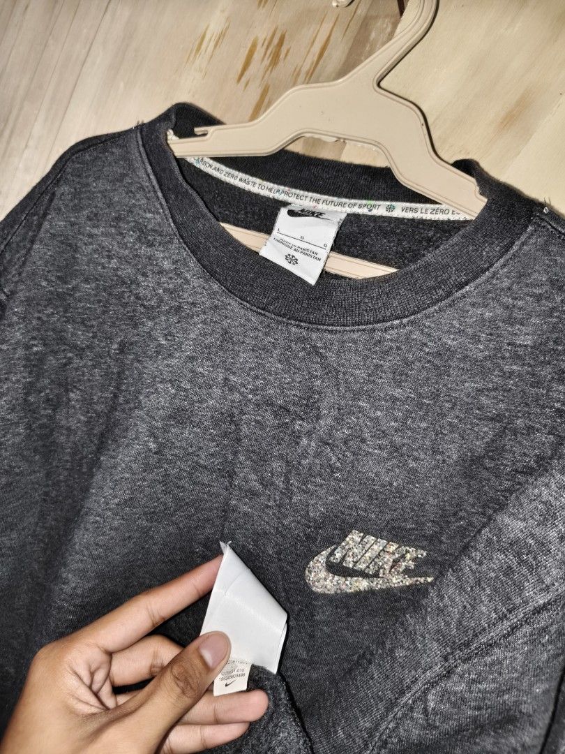 NIKE GRAY WASH (Category: Tshirts & Polo Shirts ) located in Pagadian. Submitted by old_money_hits (Listing ID 1464882468, Image 2). Description: .