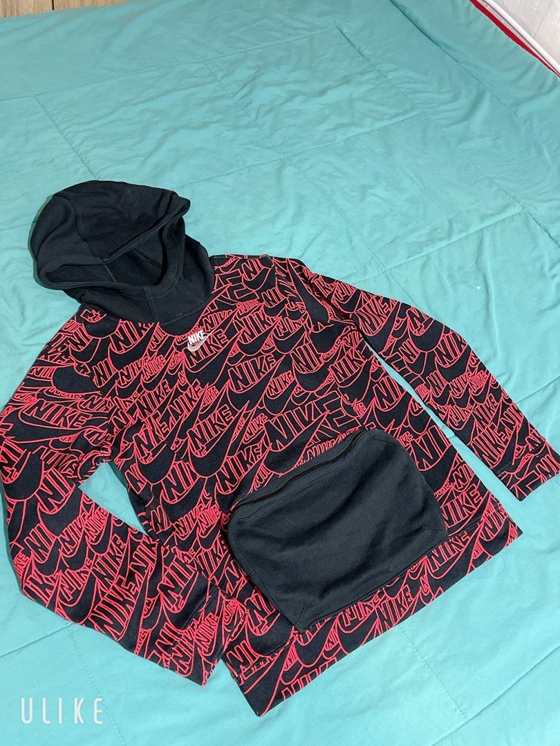 Nike hoodie Jacket Size Large (Category: Coats, Jackets and Outerwear) located in Angeles City. Submitted by sjd_stuff (Listing ID 1464829099, Image 2). Description: .