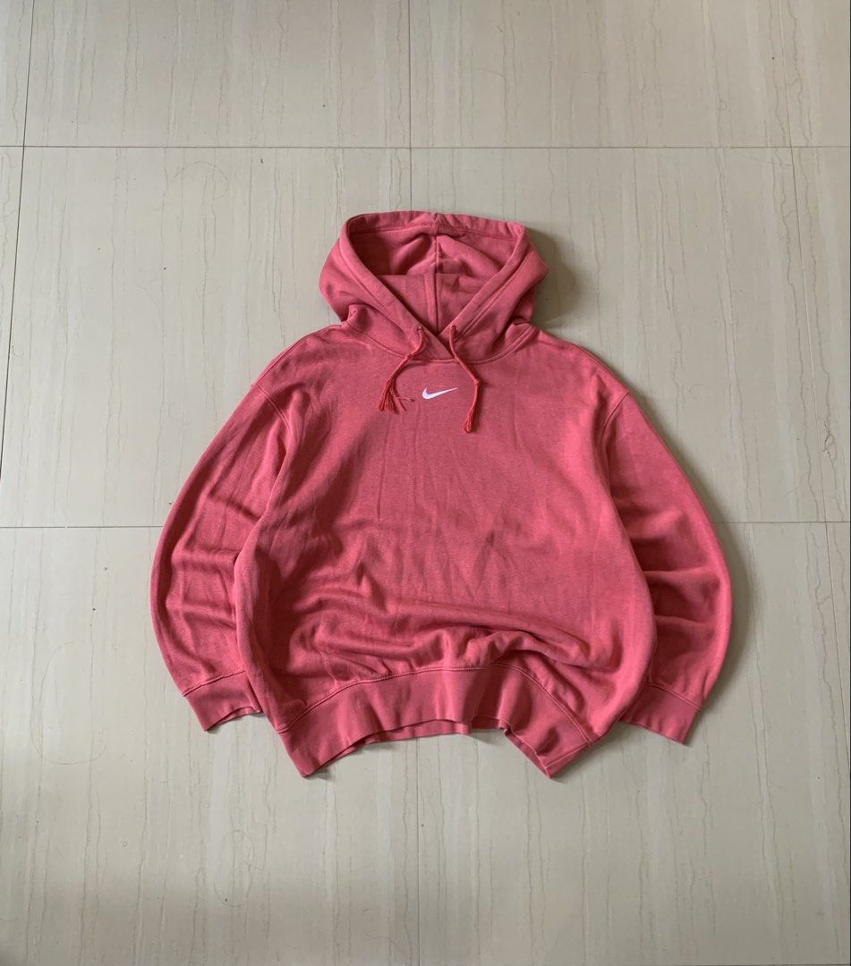 Nike Mid Swoosh (Category: Hoodies) located in Quezon. Submitted by dr.wengfinds (Listing ID 1464818414, Image 1). Description: Size Xl 25x27 Excellent condi.