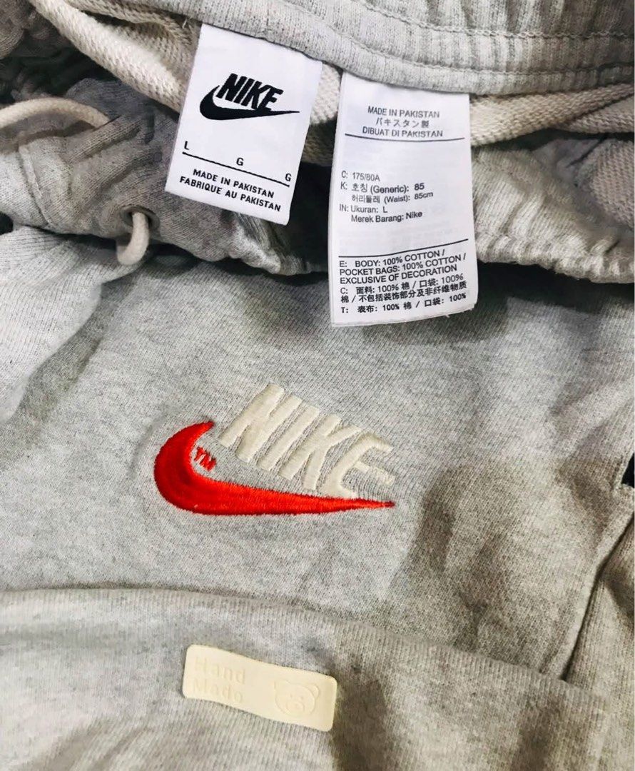 nike pants🔥 (Category: Joggers) located in Tanay. Submitted by drthriftthree (Listing ID 1464827290, Image 1). Description: excellent condition!.