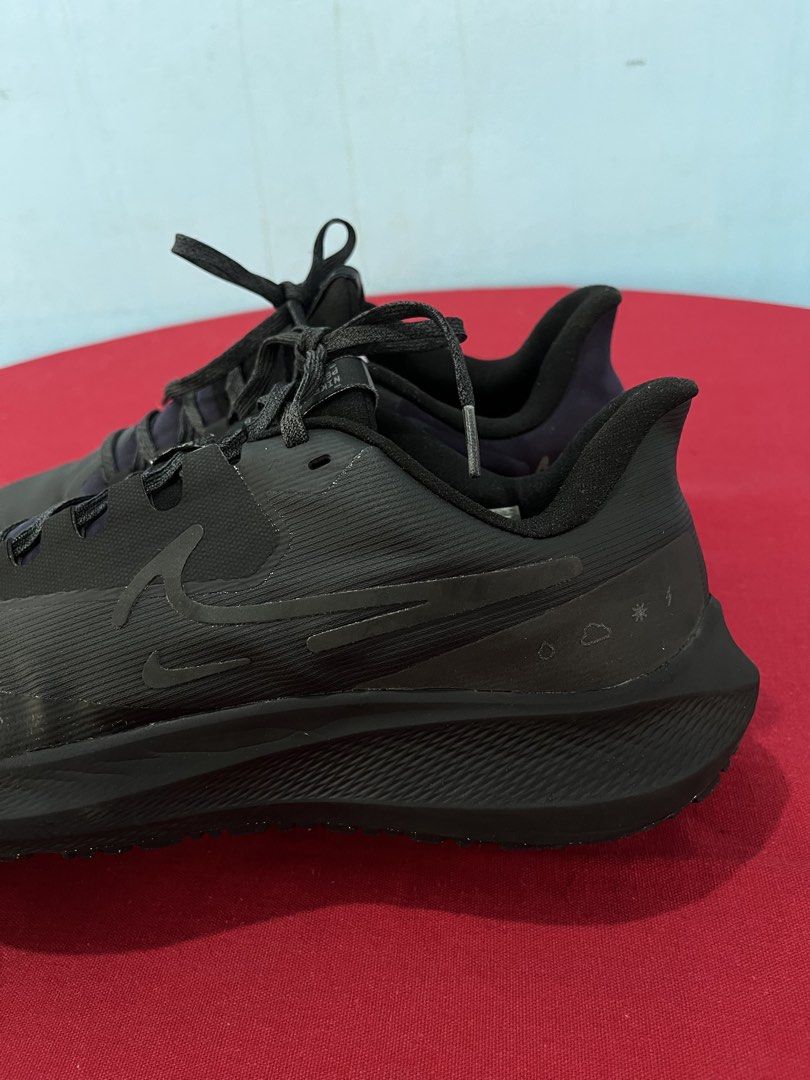 Nike Pegasus 39 (Category: Dress Shoes) located in Lapu Lapu. Submitted by bzzzlim123 (Listing ID 1464941881, Image 3). Description: As new once lang na gamit.