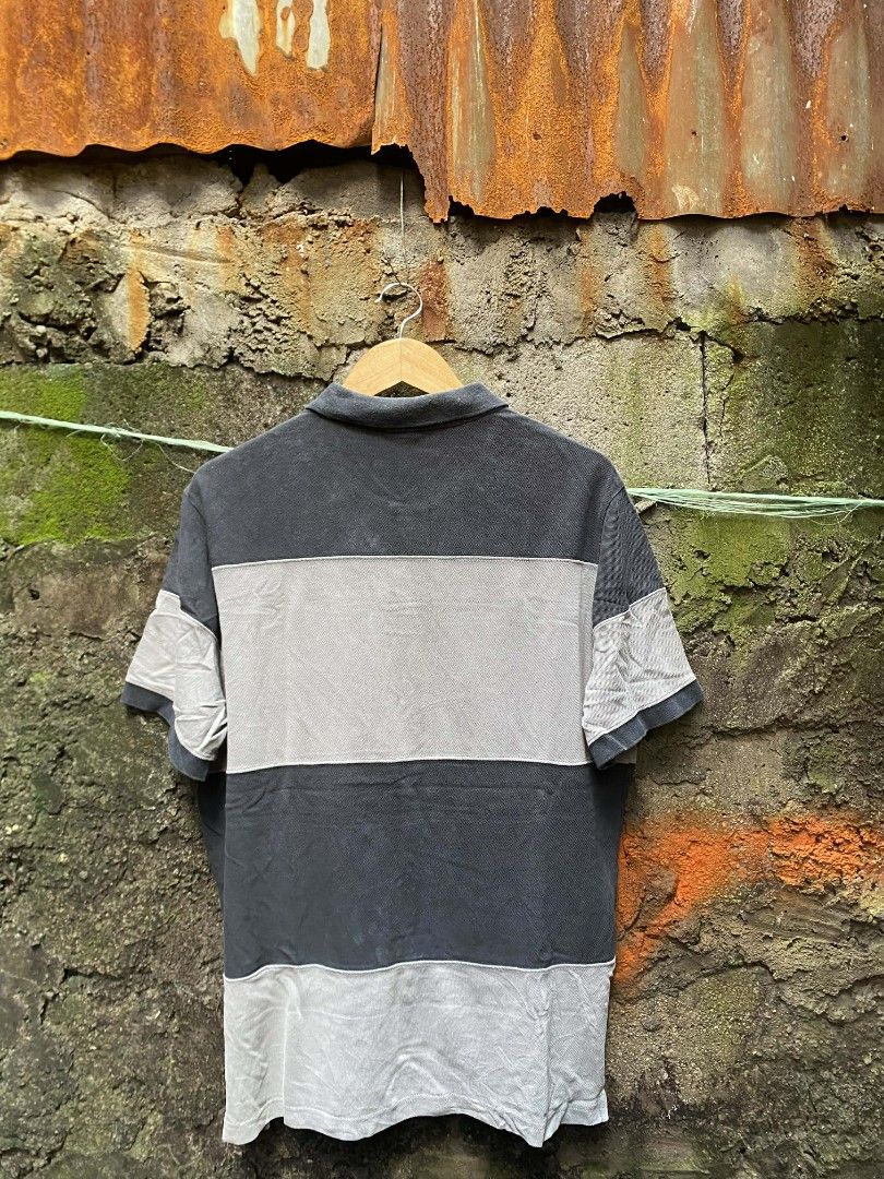 Nike polo 2tone (Category: Tshirts & Polo Shirts ) located in Manila. Submitted by thriftnicarl.3 (Listing ID 1464916916, Image 2). Description: Nike polo 2 tone sizes - xl fit sa large dimes - W 21.4 L 27 price - 499 Free ship via jnt 🏷️.