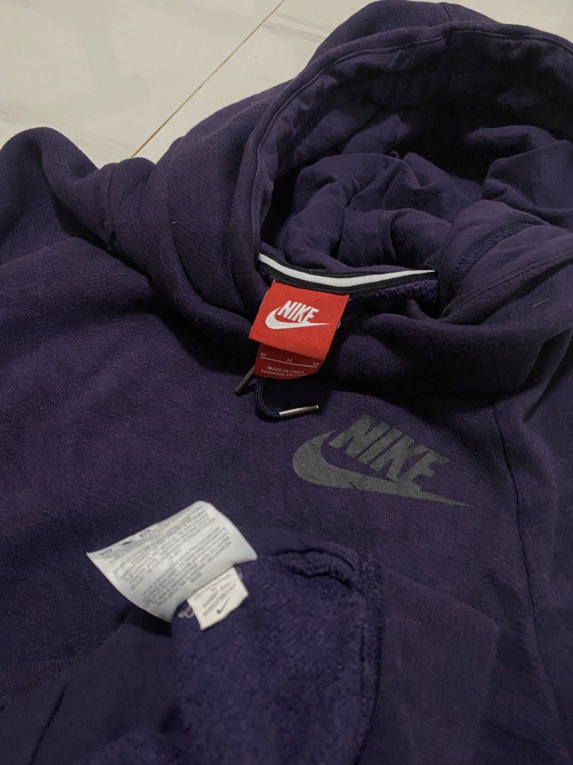 Nike Rally Purple (Category: Activewear) located in Manila. Submitted by morsgotthrift (Listing ID 1464903862, Image 3). Description: Nike rally purple 100% Authentic Size M on tag Width - 21 Length - 26 Excellent Condition No issue No flaws No stain Need wash only 350+sf.