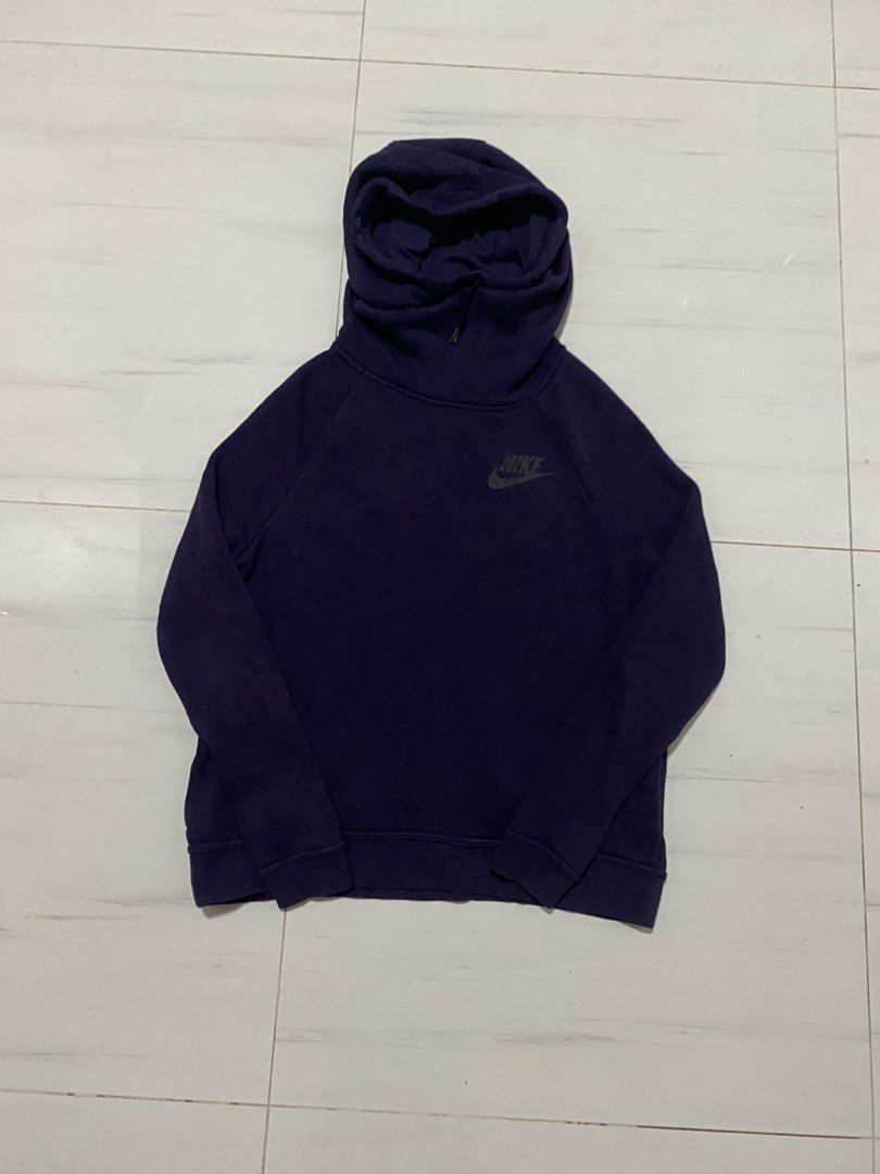 Nike Rally Purple (Category: Activewear) located in Manila. Submitted by morsgotthrift (Listing ID 1464903862, Image 1). Description: Nike rally purple 100% Authentic Size M on tag Width - 21 Length - 26 Excellent Condition No issue No flaws No stain Need wash only 350+sf.
