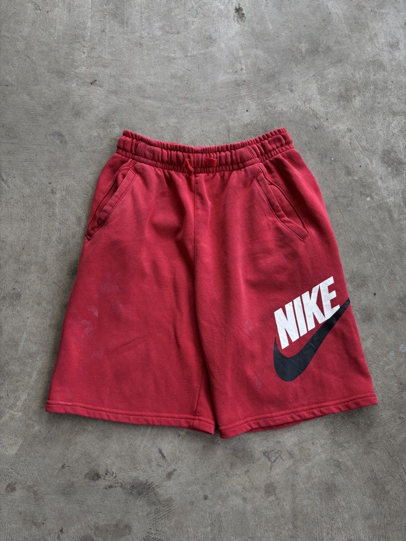 Nike Red Sweatshorts with Big Logo (Category: Shorts) located in Naga. Submitted by ajrc.shop (Listing ID 1464793823, Image 2). Description: Nike Alumni Red ✅Size: XL(Youth Size) ✅Width: 26-34 ✅Length: 19.5 ✅Color Rate: 9/10 ✅Issue: Nasa pic ✅Need Wash ✅Location: Bicol Naga City, Camarines Sur ✅Courier: J&T Express/Flash Express ✅MOP: Gcash only.