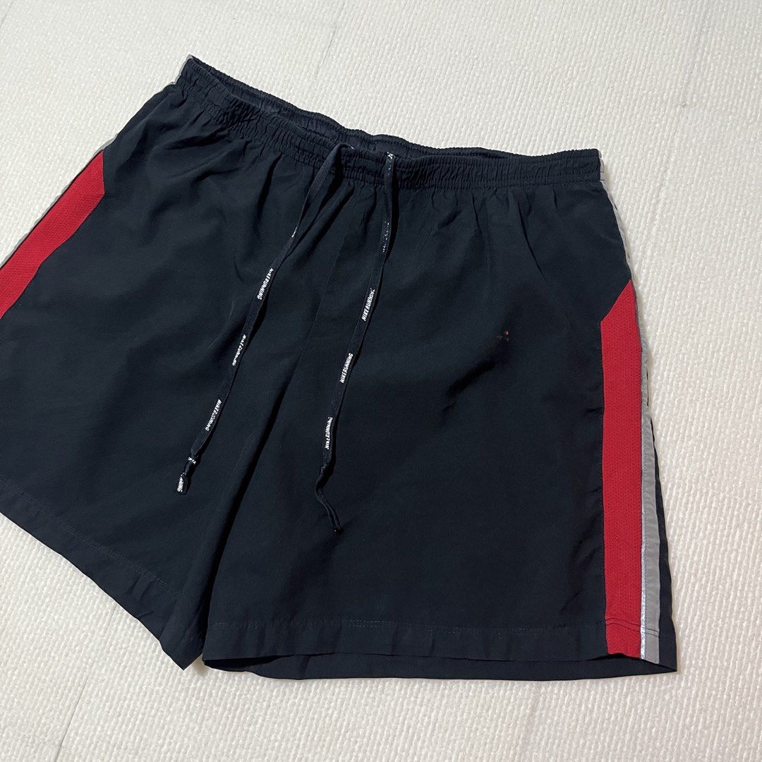 running shorts nike (Category: Activewear) located in Malay. Submitted by oplt_dept. (Listing ID 1464868697, Image 2). Description: -exellent condition -running essentials -waist:30-36 -length:15 -leg opening:13.5 -made in vietnam.