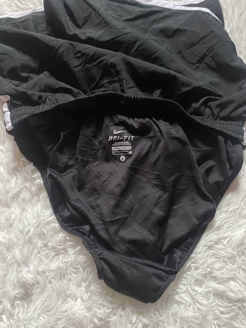 Nike short (Category: Activewear) located in Zamboanga. Submitted by trippsnthrifts (Listing ID 1464868852, Image 3). Description: .