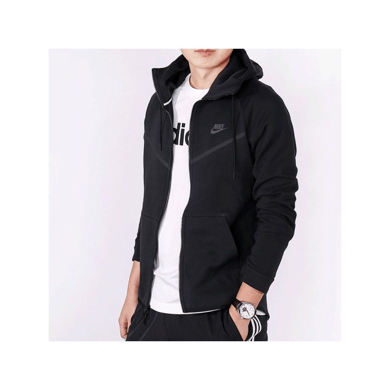 NIKE TECH FLEECE JACKET (Category: Coats, Jackets and Outerwear) located in Dalaguete. Submitted by mrthrift. (Listing ID 1464806872, Image 1). Description: dimes 20x24+1.5back.