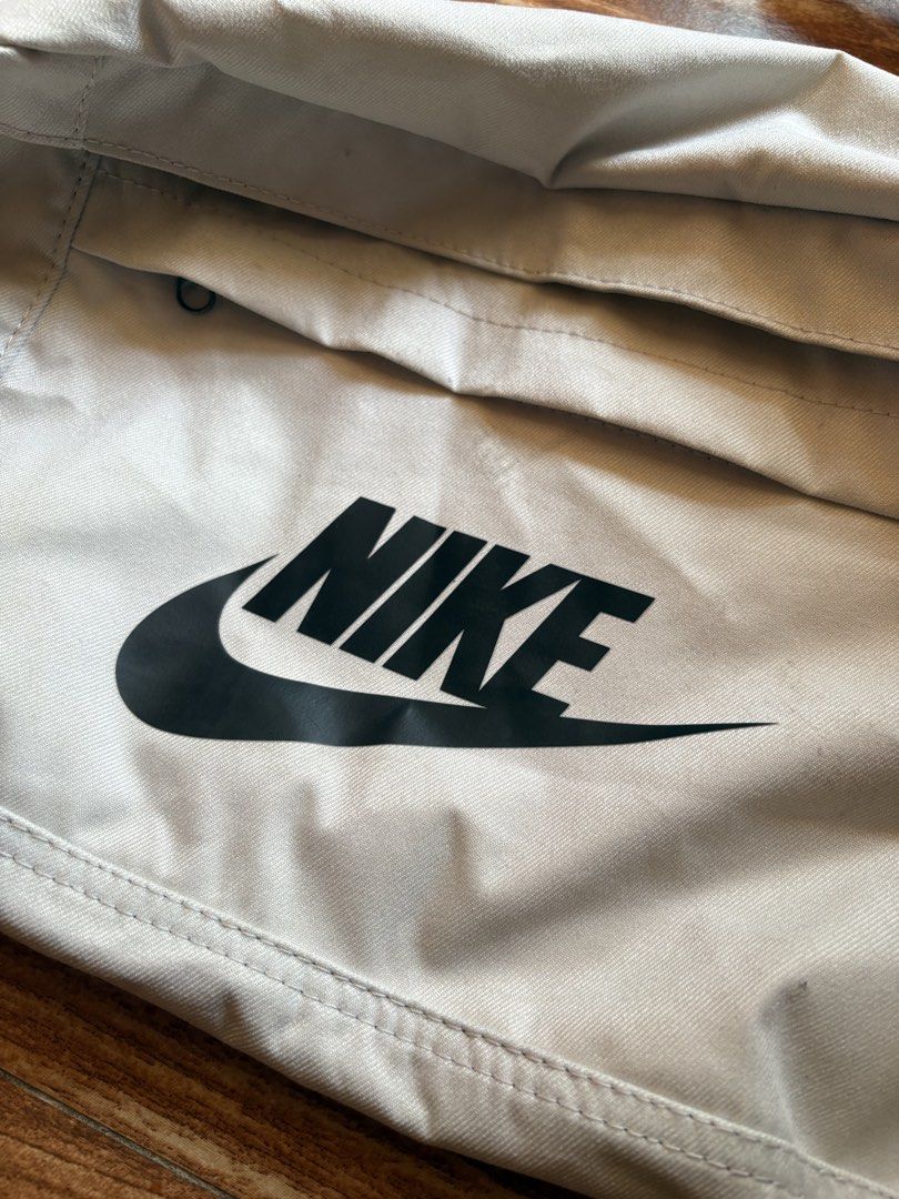 Nike Tech Hip Pack (Category: Belt bags, Clutches and Pouches) located in Manila. Submitted by selectors_club26 (Listing ID 1464803937, Image 2). Description: Color rate: 9/10 Excellent condition Need wash.