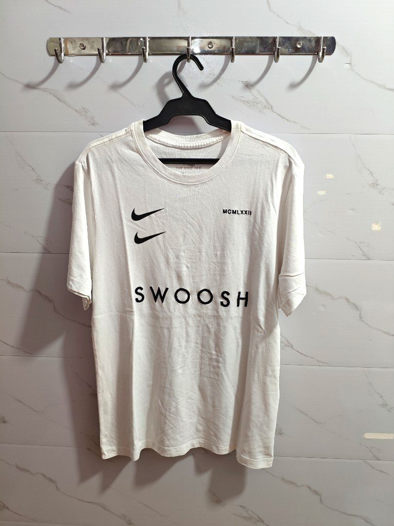 Nike Trademark Swoosh Men Tshirt (Category: Tshirts & Polo Shirts ) located in Baguio. Submitted by jayjay_apparel01 (Listing ID 1464933411, Image 1). Description: Nike Trademark Swoosh Men Tshirt Color Rate 9.5/10 No Flaws Complete Tags Washed And Sanitized Size Large Dimes 21 Width 28 Length Price P399.