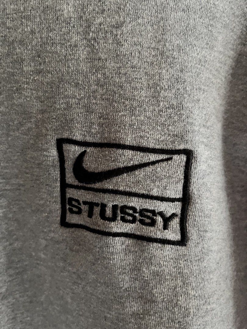 Nike x Stussy Grey Sweatshirt (Category: Coats, Jackets and Outerwear) located in Tagum. Submitted by thisisdavethriftzzz (Listing ID 1464917910, Image 2). Description: Dimension⬇️ Width: 25 Length: 27 Issue: Minimal stain, minimal bacon on neck, minimal stain on reevings Color rate: 9/10 Condition: Excellent Condition off / legit ₱2000.