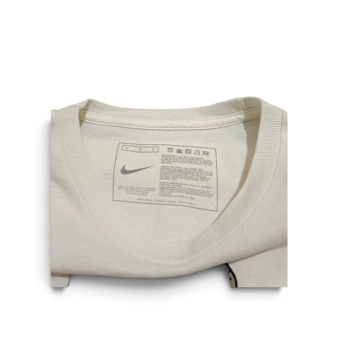Nike x Undefeated Car Graphic Tee (Category: Tshirts & Polo Shirts ) located in Manila. Submitted by southstreethub.ph (Listing ID 1464894879, Image 3). Description: - Nike x Undefeated Car Graphic Tee - Condition: Very Good Condition - Size: Medium (Regular fit) - Dimention: 20 Width 28.5 Lenght - Design: Fun car illustration with 'JUST DO IT!' lettering.