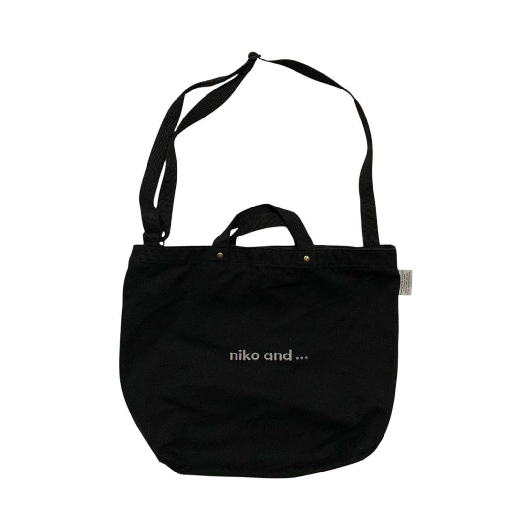 Niko and… 2way Sling Bag / Tote Bag (Category: Tote Bags) located in Baguio. Submitted by thesecretshop_ph (Listing ID 1464800236, Image 1). Description: Size: - Lenght: 14” Width: 16” Issue: -.