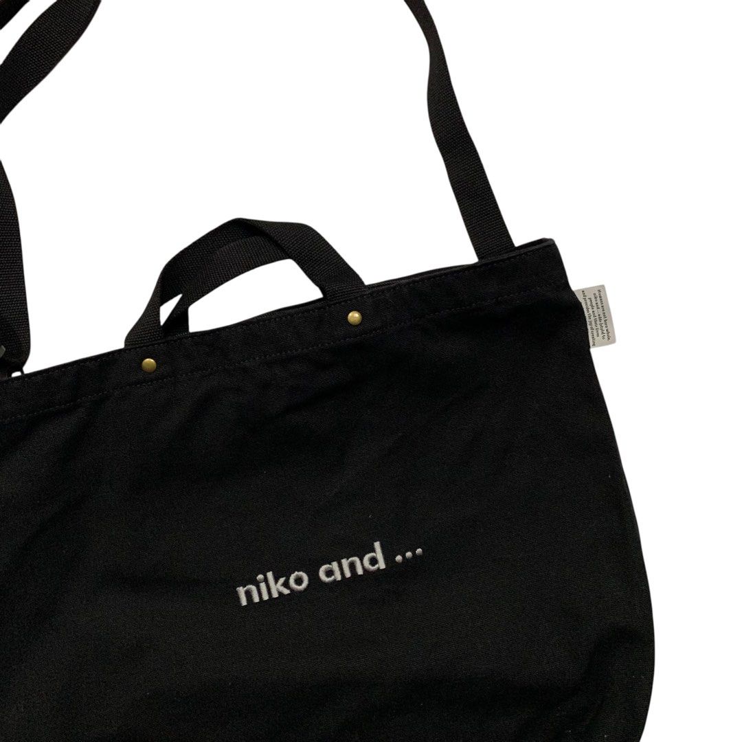 Niko and… 2way Sling Bag / Tote Bag (Category: Tote Bags) located in Baguio. Submitted by thesecretshop_ph (Listing ID 1464800236, Image 2). Description: Size: - Lenght: 14” Width: 16” Issue: -.