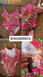 (Category: ) located in . Submitted by lheithriftshop (Listing ID 1464833025, Image 1). Description: .