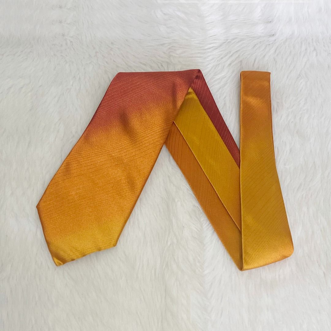 NWT Gucci Orange Red Gradient Silk Tie Necktie (Category: Ties) located in Cebu City. Submitted by posh_avenue888 (Listing ID 1464883072, Image 2). Description: Brand new. From Japan. 100% silk. Made in Italy. 3.75 inches. 100% authentic!!!.