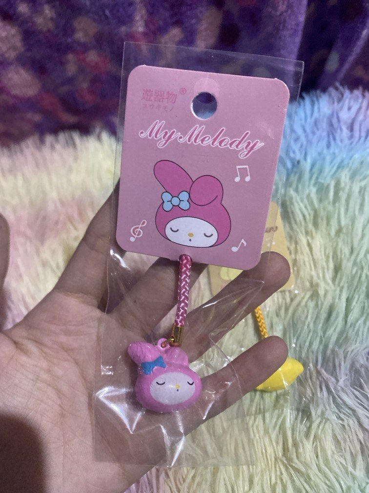 Official/ Licensed My Melody Bell Charm (Category: Charms) located in Bulacan. Submitted by cute.finds.ph (Listing ID 1464795174, Image 3). Description: —₱140 each.