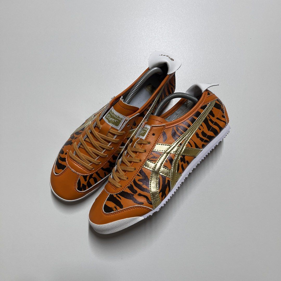 ONITSUKA US10 (Category: Casual Shoes) located in Carmona. Submitted by aijushoeshop (Listing ID 1464890145, Image 1). Description: ONÌTŚ “Tiger Stripe” 10us l 280mm l 44euro Excellent Condition✨ Mine : 1990 DISCLAIMER: AIJUSHOESHOP are not affiliated with or associated with any brands or companies mentioned. All products shown are independently sourced, The authenticity of items is not guaranteed unless verified/proven authentic. Buyers are enco