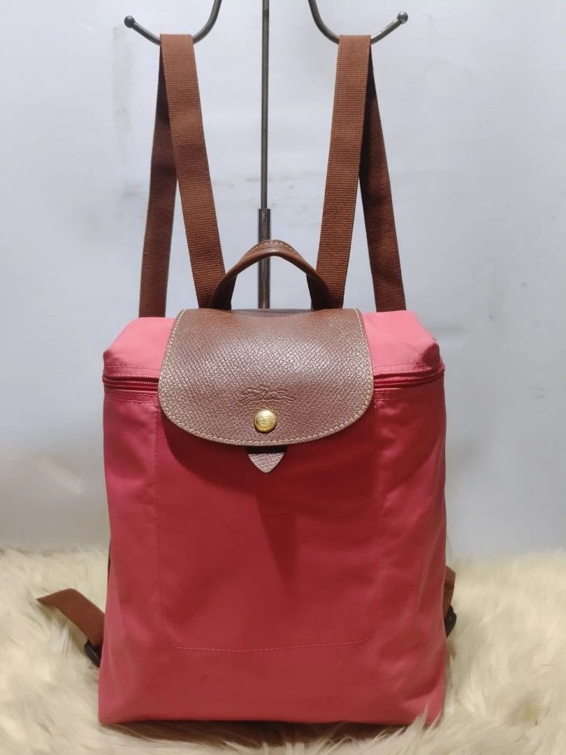 Original LONGCHAMP Backpack (Category: Shoulder Bags) located in Cabuyao City. Submitted by your____lux____shop (Listing ID 1464797176, Image 1). Description: Sale❗️Sale❗️Sale❗️ ₱ 1,980 Original LONGCHAMP Preloved Medium ykk zipper Nylon & Genuine leather trim 📌First to pay!.