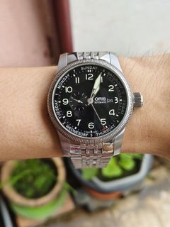 (Category: ) located in . Submitted by JsluxurywatchKL (Listing ID 1464833035, Image 1). Description: .