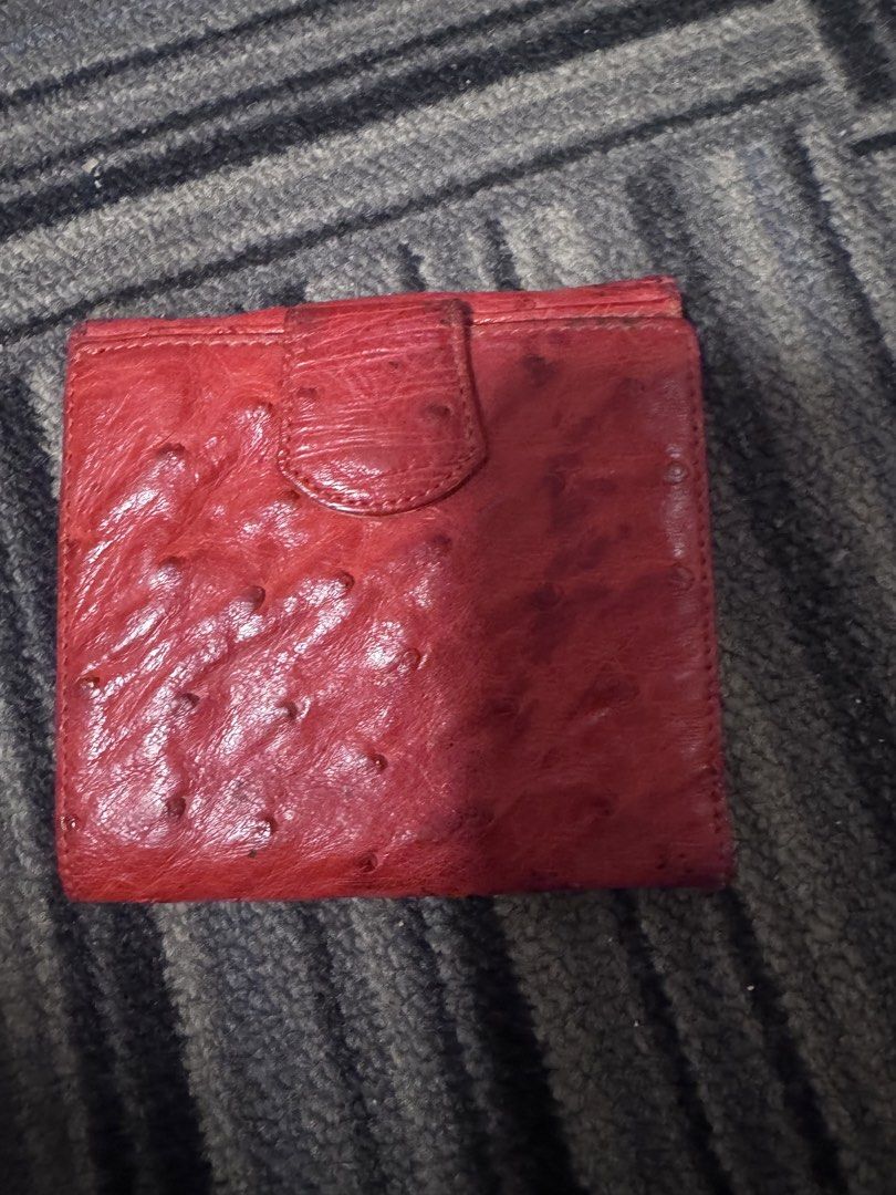 Ostrich short wallet (Category: Luxury Bags & Wallets) located in Marikina City. Submitted by luvbags40524 (Listing ID 1464903459, Image 1). Description: Good condition 10 card slot Dm for interested .