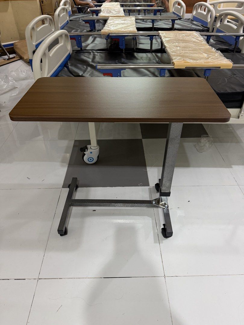 Overbed table adjustable height (Category: Medical Supplies & Tools) located in Quezon City. Submitted by indaytals (Listing ID 1464946912, Image 1). Description: Brandnew Deliver .