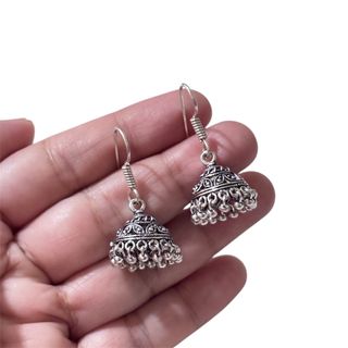 (Category: ) located in . Submitted by dalle_closet (Listing ID 1464827103, Image 1). Description: .