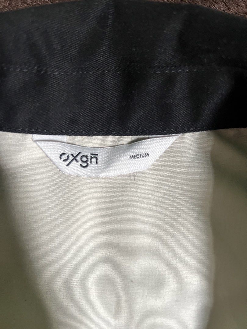 Oxygen Barn Jacket (Category: Coats, Jackets and Outerwear) located in Quezon City. Submitted by May.finds (Listing ID 1464844251, Image 3). Description: .