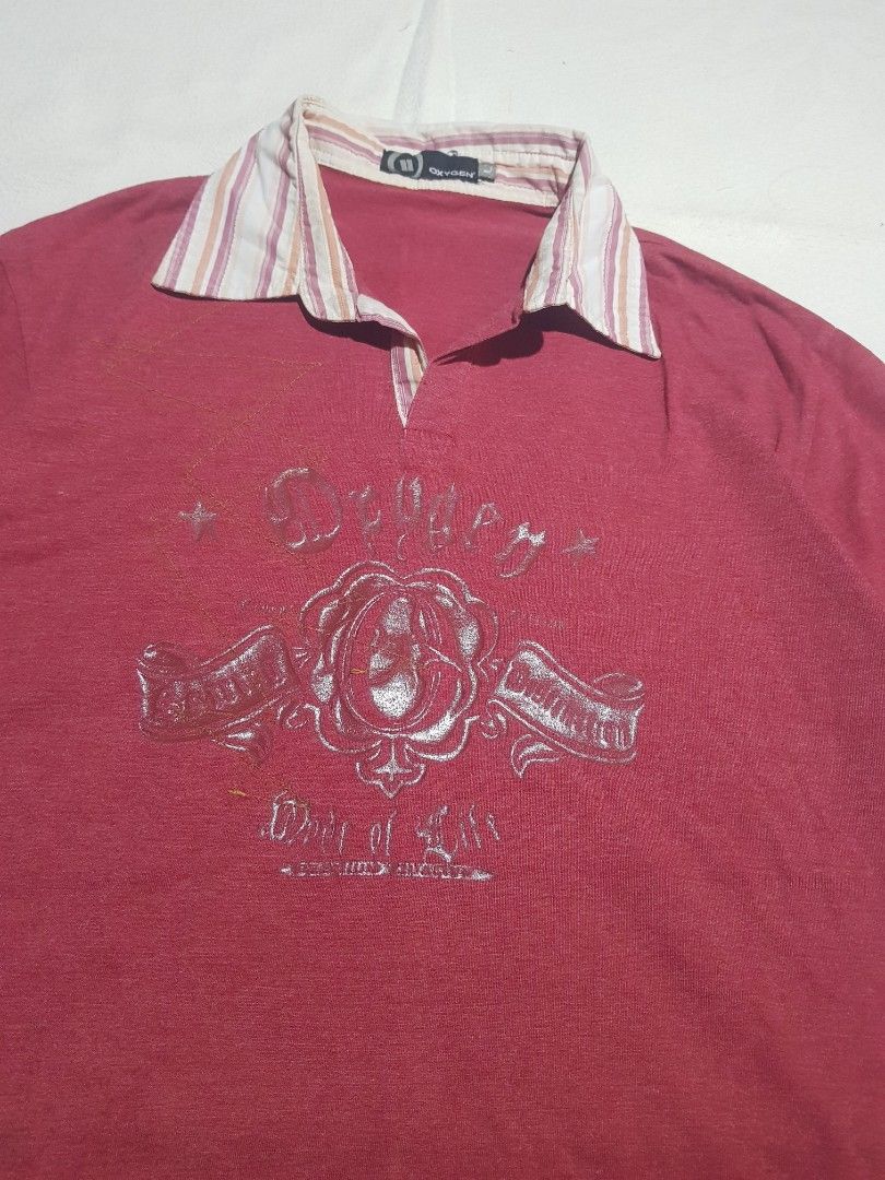 OXYGEN (Y2K) polo (Category: Tshirts & Polo Shirts ) located in Manila. Submitted by arttchive (Listing ID 1464925772, Image 2). Description: OXYGEN Y2k tee polo L on tag Length: 26 Width: 20 Color rate: 9/10 Excellent condition ₱399.00+shipp Available✅.