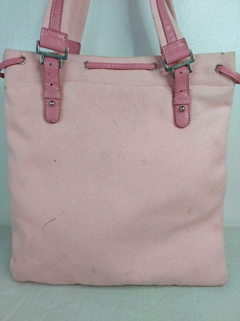 P800 only # 24325 - tote (Category: Tote Bags) located in Cagayan de Oro. Submitted by jocelynt483 (Listing ID 1464824130, Image 3). Description: P800 only # 24325 - tote.
