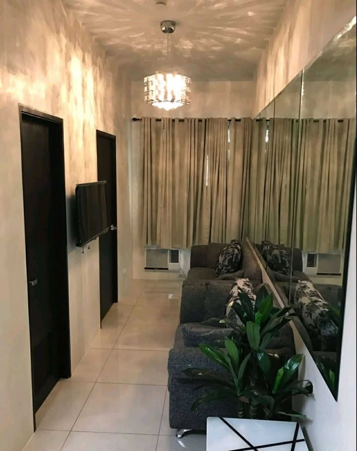 (Category: ) located in . Submitted by zachpe.toprealty (Listing ID 1464854281, Image 1). Description: .