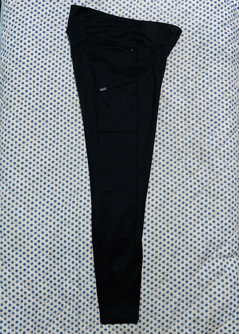 Patagonia Endless Run Tights (Category: Trousers) located in Navotas City. Submitted by y2kikaystuff (Listing ID 1464958464, Image 1). Description: Patagonia Endless Run Tights Small fits to 27-31(Waistline) 37 Length No issue Can pass as new Personal item from Japan 600 only Pm me.